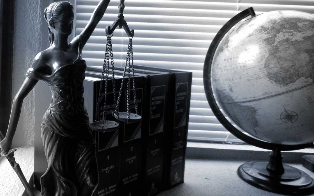 scales of justice image - Pexels.com